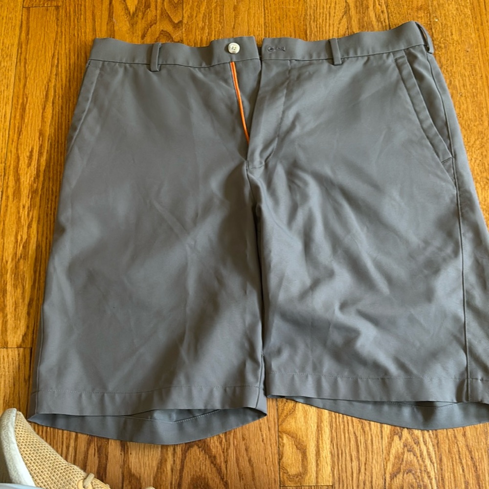 Peter Millar crown sport shorts